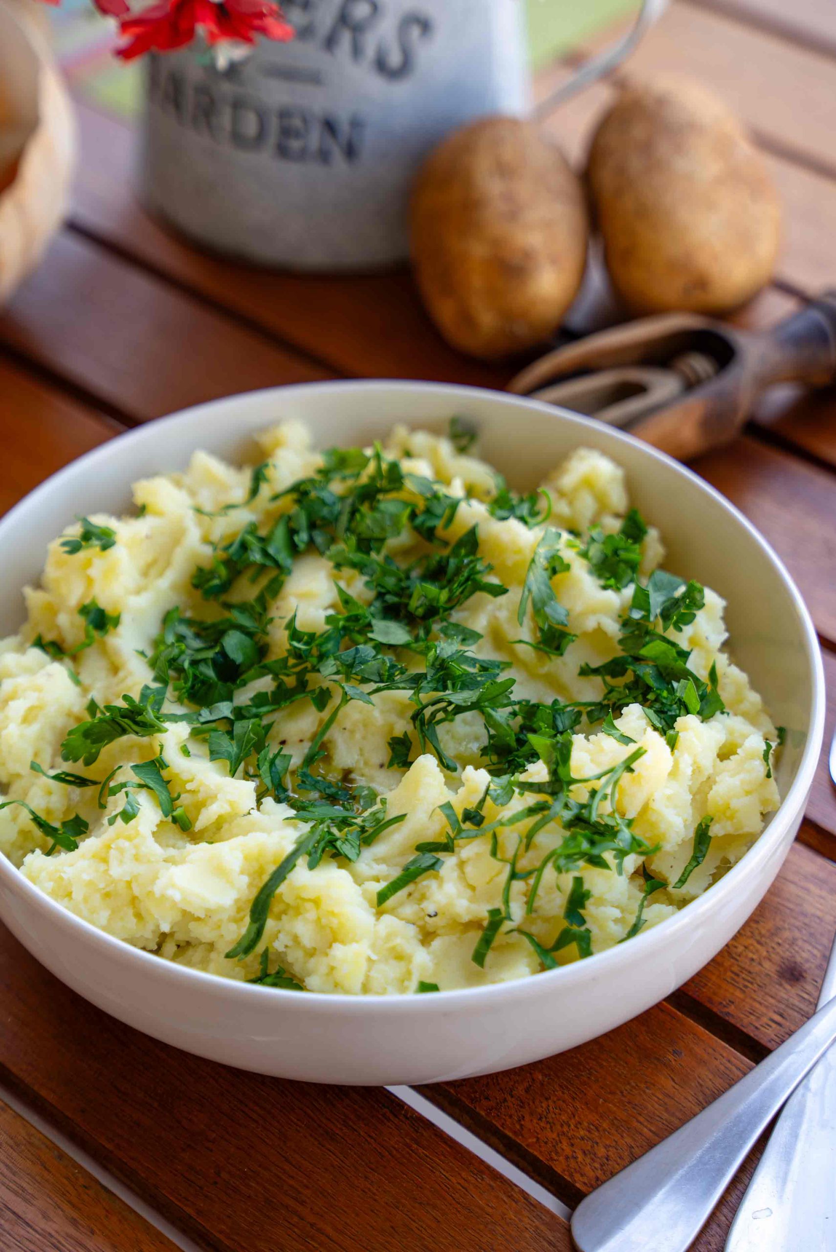 skordalia greek garlic potato dip